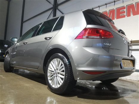 Volkswagen Golf - 1.2TSI 86PK Cup + OH HISTORIE/NAVI/CLIMA/CRUISE/PDC/PARK ASSIST/BLUETOOTH/STOELVER - 1