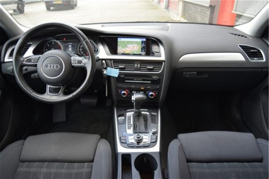 Audi A4 Avant - 2.0 TDI Pro Line Business automaat, navi, cruise, PDC, sportstoelen, trekhaak - 1