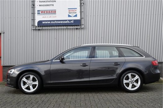 Audi A4 Avant - 2.0 TDI Pro Line Business automaat, navi, cruise, PDC, sportstoelen, trekhaak - 1