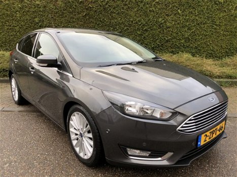 Ford Focus - 1.0 EcoBoost 125pk H6 5drs TITANIUM Advanced-Technology-Pack - 1