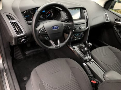 Ford Focus - 1.0 EcoBoost 125pk H6 5drs TITANIUM Advanced-Technology-Pack - 1