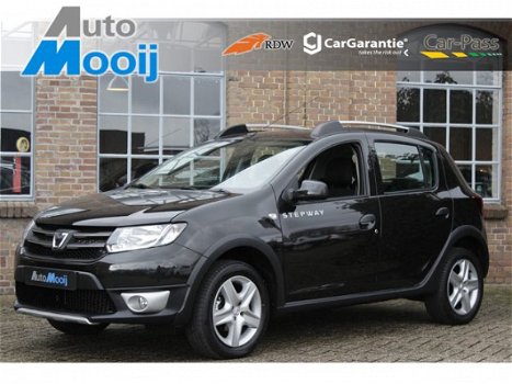 Dacia Sandero - 0.9 TCe Ambiance Lauréate, Navigatie, Cruise control, PDC, Bluetooth etc. Slechts 22 - 1