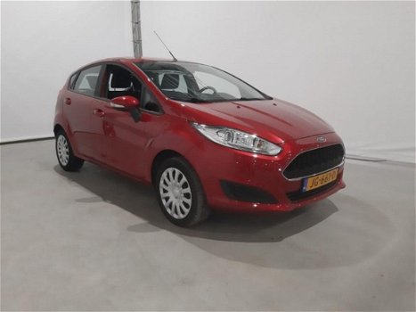 Ford Fiesta - 1.0 80PK STYLE NAVI/AIRCO/MULTIMEDIA - 1