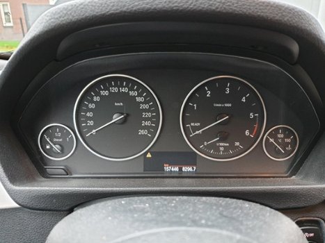 BMW 3-serie Touring - 318d xDrive Business 157446km navigatie - 1