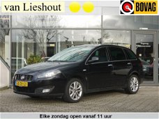 Fiat Croma - 2.2-16V Corporate AUTOMAAT Nav/Climate/PDC
