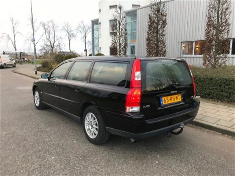 Volvo V70 - 2.4D Edition II YOUNG TIMER - 1