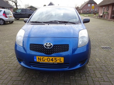 Toyota Yaris - 1.0 VVTi + - 1