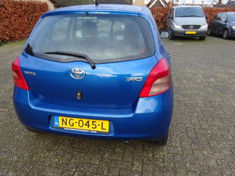 Toyota Yaris - 1.0 VVTi + - 1