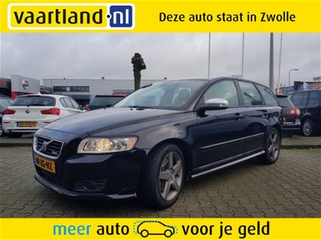 Volvo V50 - 2.5 T5 Momentum 230PK [ leder navi dealerauto ] - 1