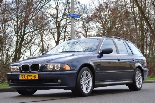 BMW 5-serie Touring - 530d Edition AIRCO/NAVI/CRUISE NIEUWSTAAT - 1