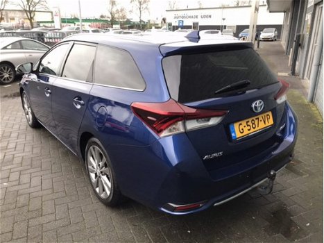 Toyota Auris Touring Sports - 1.8 Hybride Executive /trekhaak/ - 1