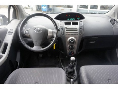 Toyota Yaris - 1.3 VVT-i Aspiration 5drs dealer onderhouden - 1