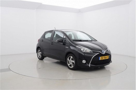 Toyota Yaris - 1.5 Hybrid Aspiration L.m velgen Automaat - 1