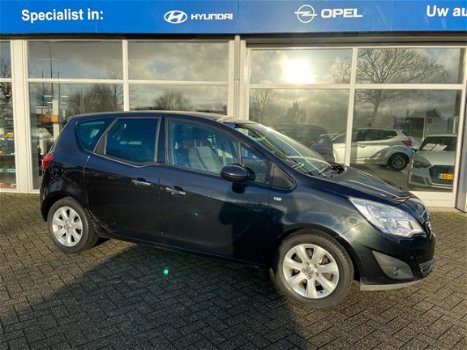 Opel Meriva - 1.4 Turbo 120pk Cosmo, Trekhaak, Climate control - 1