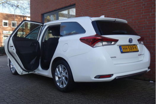 Toyota Auris Touring Sports - 1.8 Hybrid Lease Edition Navigatie&Panoramadak - 1