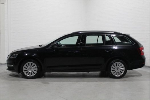 Skoda Octavia Combi - 1.2 TSI Greentech Active 86pk Airco, Mirror link navi, Radio, Dakrails, Elektr - 1