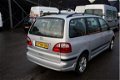 Ford Galaxy - 1.9 TDI Ghia 116 pk, 7 Pers, Navi, Climate control, Afneembare trekhaak, NL auto met N - 1 - Thumbnail