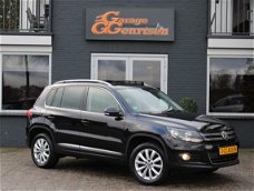 Volkswagen Tiguan - 1.4TSI Sport&Style, Panoramadak, Alcantara