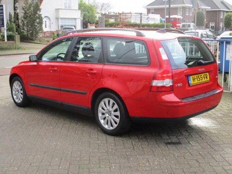 Volvo V50 - 2.4i 170 pk Kinetic - 1