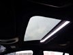 Volvo V60 - D4 Aut-8 Momentum |Navigatie| Xenon| Camera| Schuifdak| - 1 - Thumbnail