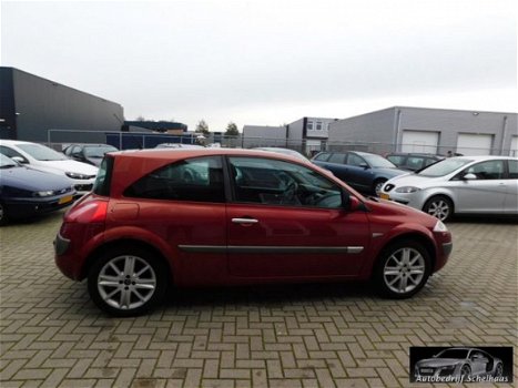 Renault Mégane - 1.6 16V Privilège Luxe - 1