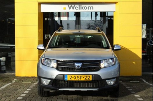 Dacia Sandero - TCe 90 Stepway Lauréate 33.000KM / AIRCO / NAVI / PDC / CRUISE / 1E EIGENAAR - 1