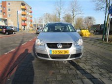 Volkswagen Polo - 1.4i 5Drs Clima/cruise