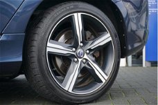 Volvo V60 - 2.4 D6 AWD Plug-In Hybrid Summum HYBRID TECHNOLOGY FAMILY SECURITY