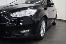 Ford Focus - 1.0 EcoBoost 100pk Trend TechnologyPack Naviagatie Cruisecontrol Parkeersensor Voorruit