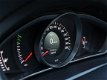 Volvo V40 - D2 Kinetic / Navigatie / Park Assist - 1 - Thumbnail