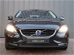 Volvo V40 - D2 Kinetic / Navigatie / Park Assist - 1 - Thumbnail