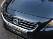 Volvo V40 - D2 Kinetic / Navigatie / Park Assist - 1 - Thumbnail