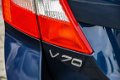 Volvo V70 - 2.0 T AUT Momentum| Navi| Stoel verw - 1 - Thumbnail