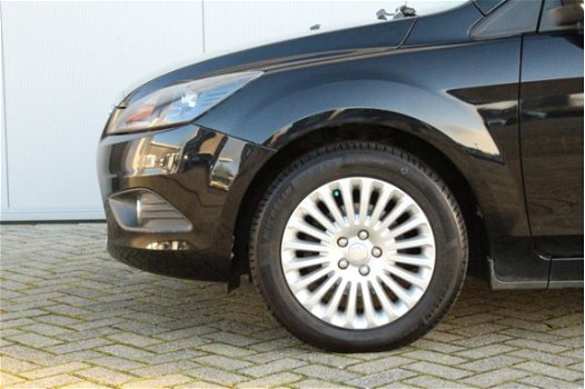 Ford Focus - 1.8-126pk. Titanium Flexi Fuel. Airco, navi Zeer nette auto - 1