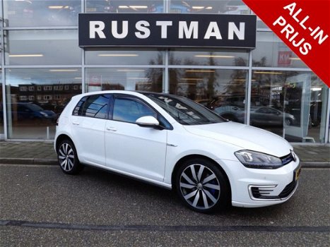 Volkswagen Golf - 1.4 TSI GTE Hybrid Leder, Panoramadak. RIJKLAARPRIJS - 1