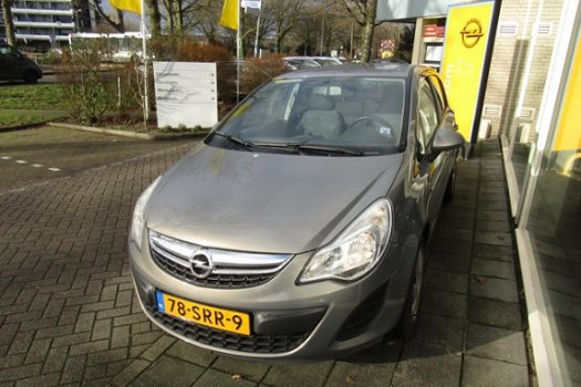 Opel Corsa - 1.2 EDITION AIRCO TREKHAAK - 1