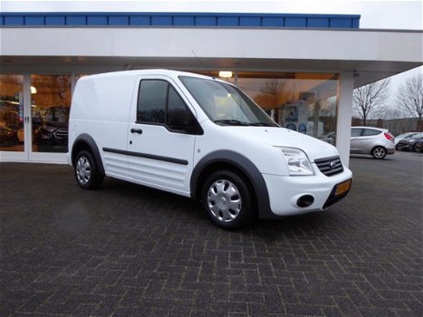 Ford Transit Connect - T200S 1.8 TDCi 90PK TREND *AIRCO/TREKHAAK/104.000KM - 1