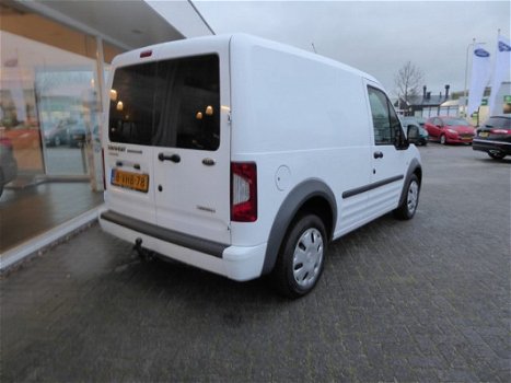 Ford Transit Connect - T200S 1.8 TDCi 90PK TREND *AIRCO/TREKHAAK/104.000KM - 1