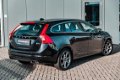 Volvo V60 - 2.0 D4 Ocean Race / Automaat / Geïntegreerde kinderzitjes / Stoel verwarming / Klimaat + - 1 - Thumbnail