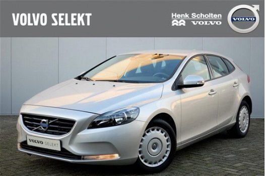 Volvo V40 - T2 122PK AUT-6, Niks meer dan BASE - 1