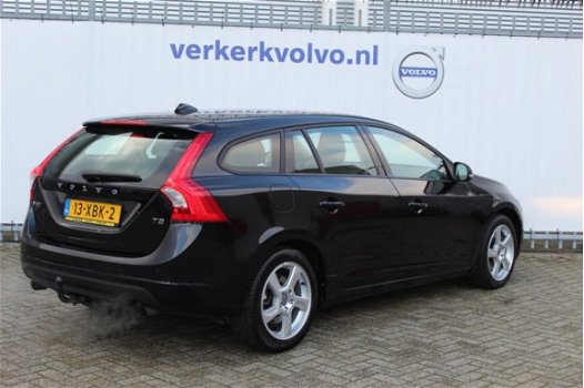 Volvo V60 - T3 150pk Powershift Kinetic - 1