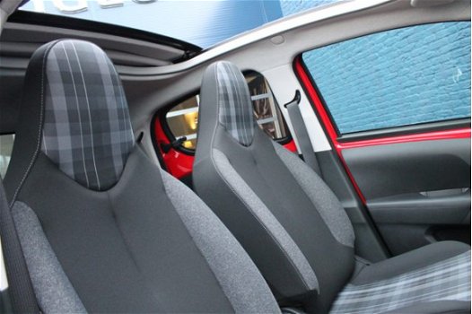 Peugeot 108 - 5drs 1.0 e-VTi Active TOP | Open dak | Airconditioning | Camera | - 1