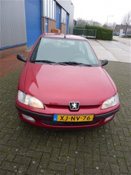 Peugeot 106 - 1.4 Accent X Autm / Distr. verv. / 20-10-20 APK - 1