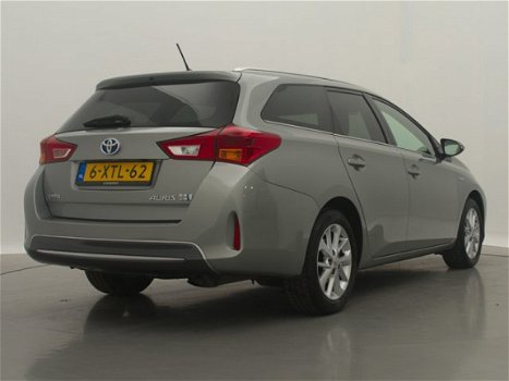 Toyota Auris Touring Sports - 1.8 Hybrid Lease | Navigatie | Climate | Cruise | Bluetooth | - 1