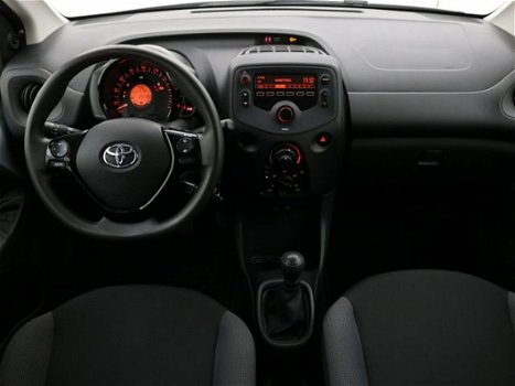 Toyota Aygo - 5-drs 1.0 X-Fun | Airco | Elektr. ramen | Centr. vergrendeling | - 1