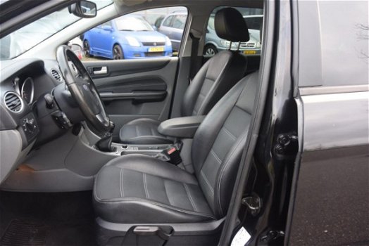 Ford Focus Wagon - 1.8 Titanium Flexi Fuel Climate-control Half-leder - 1