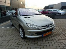 Peugeot 206 CC - 1.6-16V Roland Garros Leer, Clima, Nap