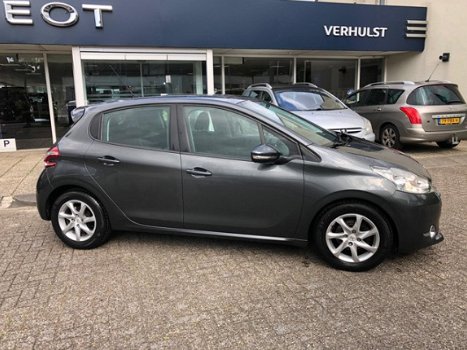 Peugeot 208 - 1.4 e-HDi 5D Blue Lease/198.000KM - 1