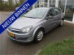 Opel Astra - 1.6 Essentia Automaat 5 deurs - 1 - Thumbnail