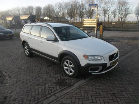 Volvo XC70 - 2.4 D5 Momentum CLIMA, LEDER, EX BPM, EXBPM - 1